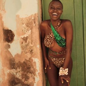 Tropic of C bianca top in mama africa/mystic green | curve bottom in mama africa